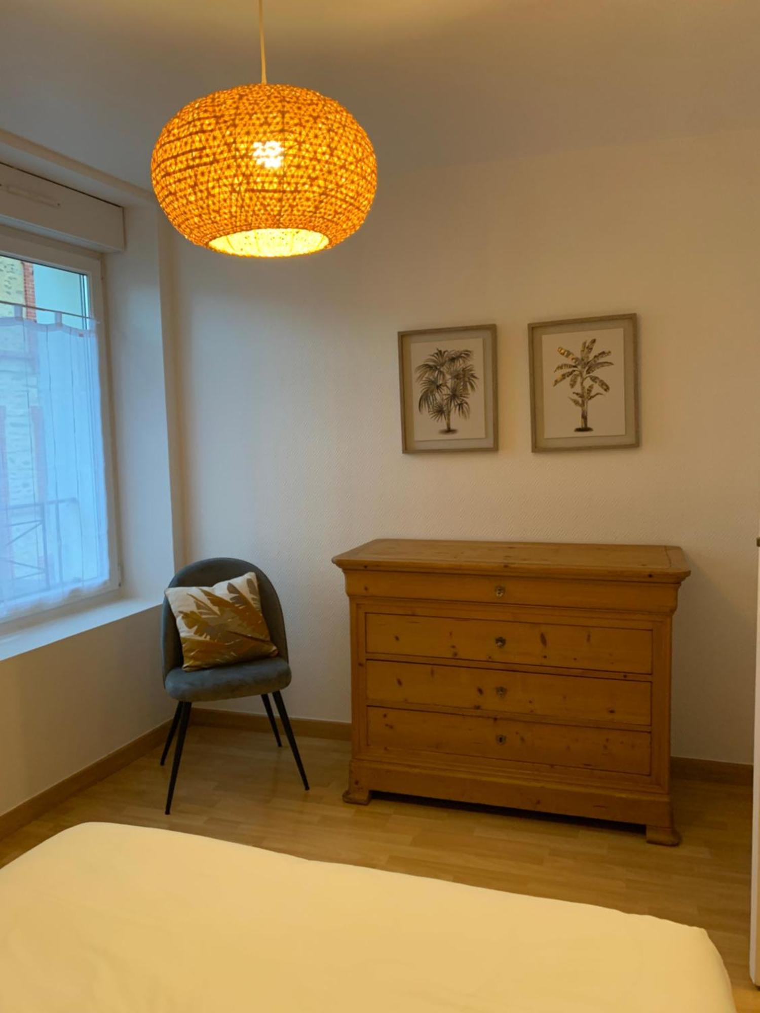 Agreable Maison Meublee Cherbourg-en-Cotentin Exterior foto